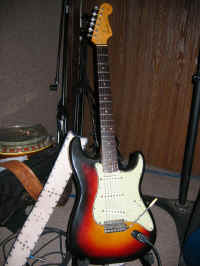 63strat.jpg (91640 bytes)